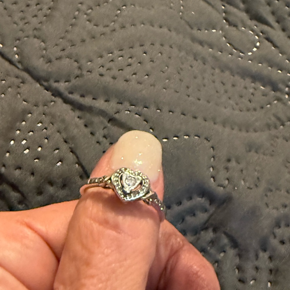 Fred Meyer Jewelers Elegant Sterling Silver  and Diamond Heart Ring